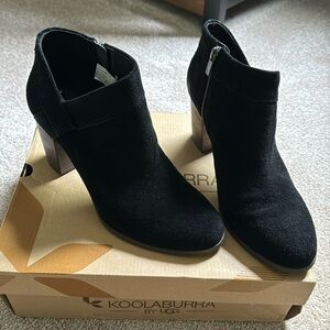 Kookaburra by UGG bootie